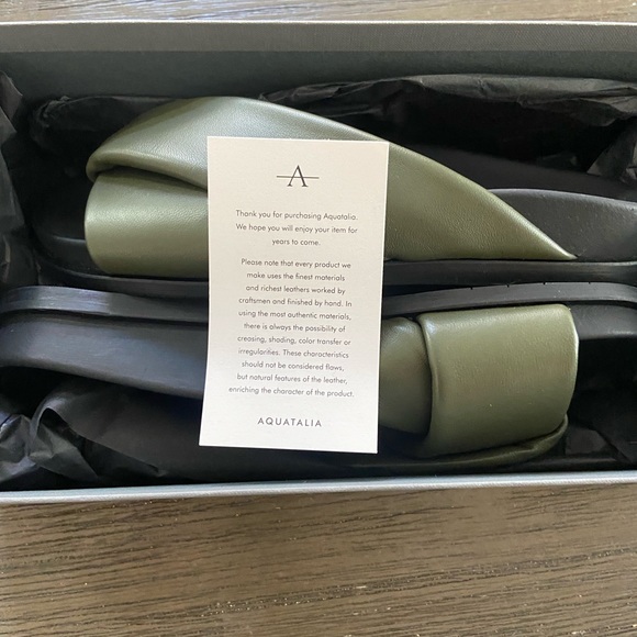 Aquatalia Ileena SZ 9 Olive NWT and box - Picture 2 of 5